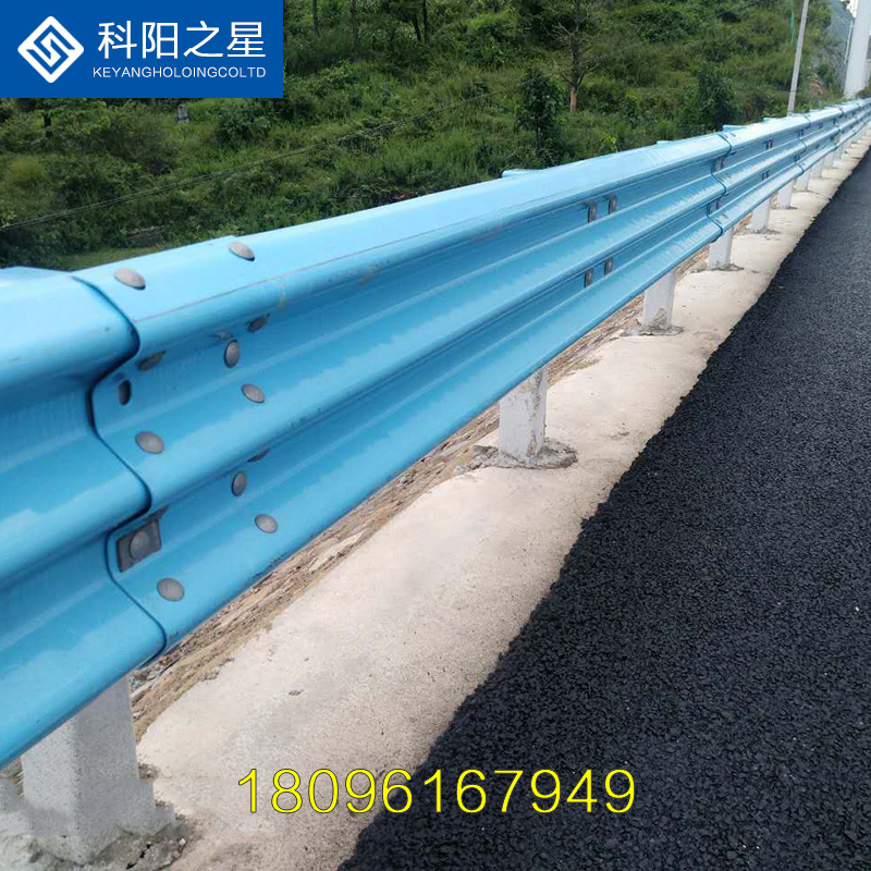 贵州仁怀波形护栏厂家直销高速公路护栏乡村公路护栏可定制