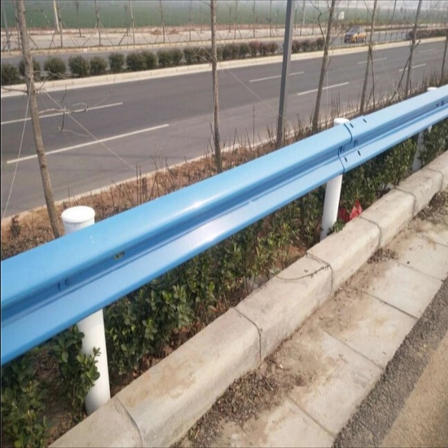 贵州波形护栏一米是多少平方米护栏网