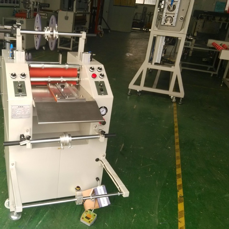 长期供应FB-NWF6090型全自动无纺布丝网印刷机