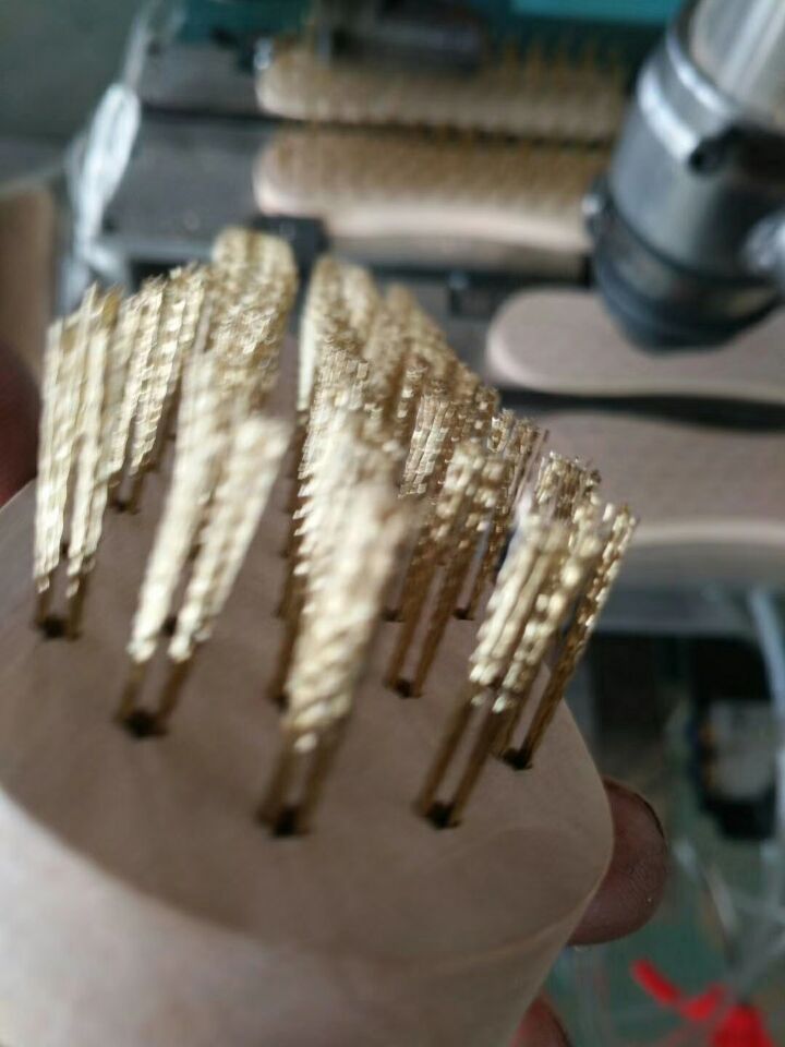 8字形钢丝刷|木柄钢丝刷|镀铜丝钢丝刷|