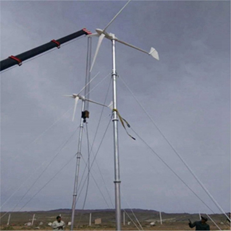 山东风力发电机厂家晟成批发5000w风力发电机 家用风力发电系统全套 5KW离网风力发电机