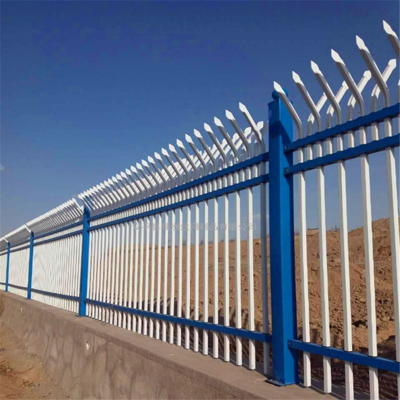 昌图镇锌钢护栏A院子围墙栏杆A供应围墙护栏厂家