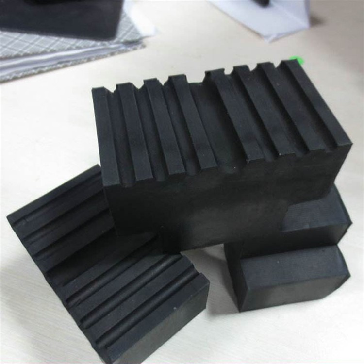锦鹏厂家 生产橡胶减震垫 橡胶垫减震垫 防震垫  黑色橡胶块