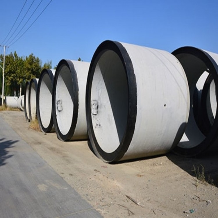 水泥管厂家 现货供应各种规格国标平口水泥管、400承插水泥管