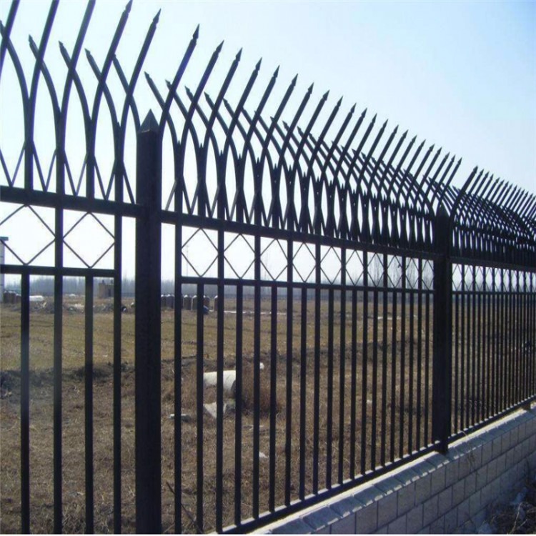 尖头锌钢护栏，院墙锌钢护栏，铁栏杆防护栏