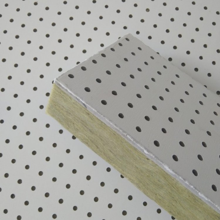 穿孔吸音板 玻纤复合吸音板 岩棉复合吸音板 机房穿孔吸音复合板  穿孔吸音板