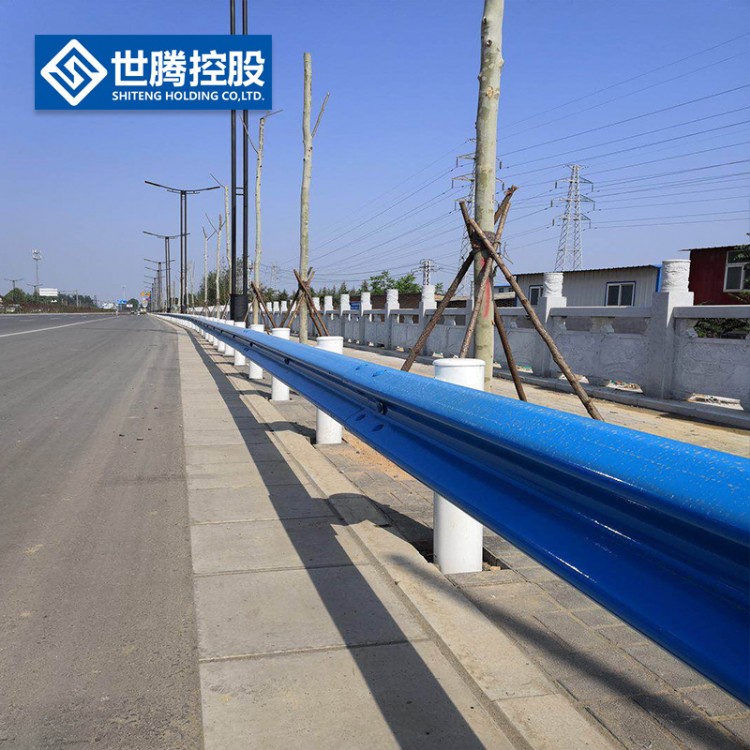 波形护栏厂家批发定制衢州波形护栏 两波锌钢护栏 高速公路护栏板多少钱一米