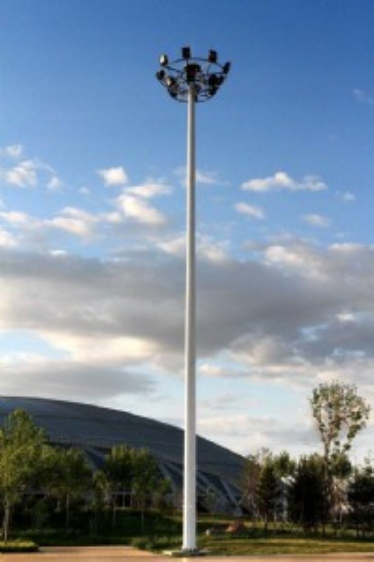 林东 15米定制升降式灯杆 18-30米高杆灯 高杆灯