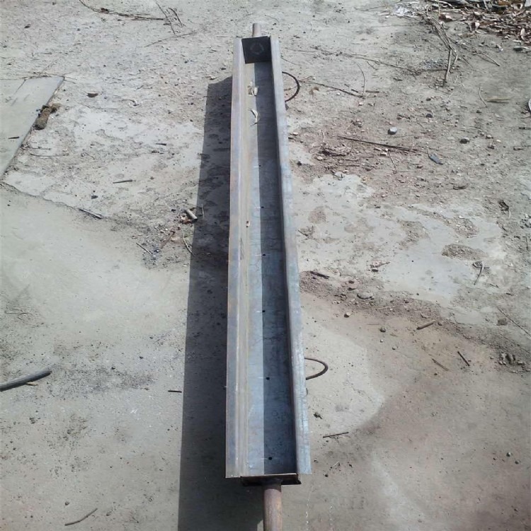 水泥围栏立柱模具 立柱模具定做  立柱钢模具生产厂家