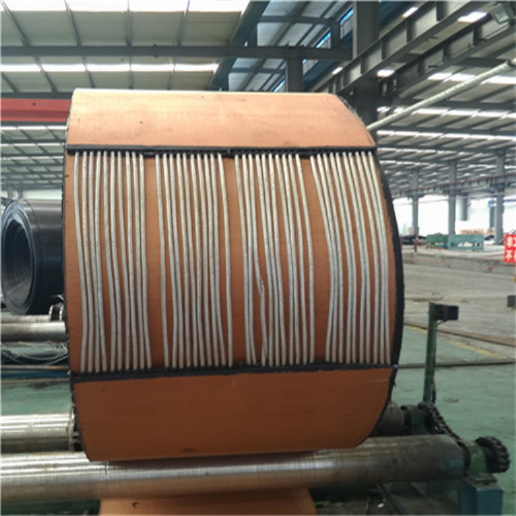 抽油机钢丝胶带生产厂家 钢丝绳芯输送带厂家生产商