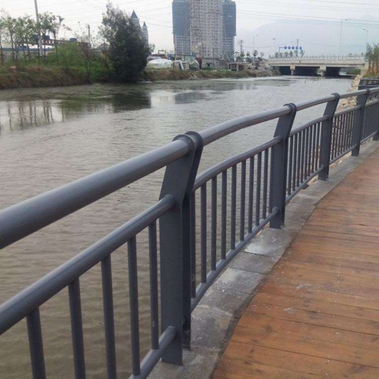 景观河道护栏 河道护栏厂家 可来图定制 不锈钢护栏 道路分离栏杆 桥梁护栏生产