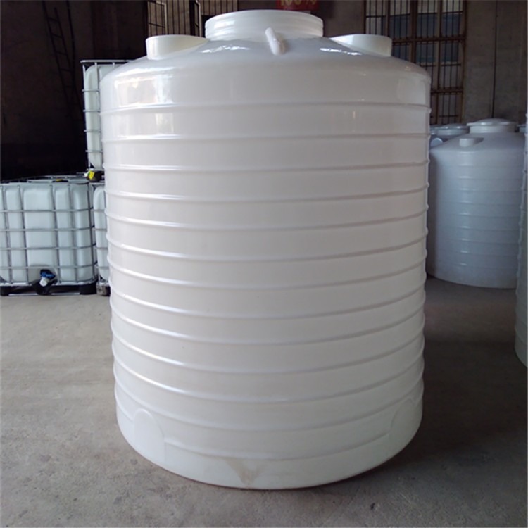 塑料水箱生产,大型PE桶生产,PE平底水塔生产,家用抗氧化水塔生产,湖南塑料水箱、湖南大型10吨PE桶