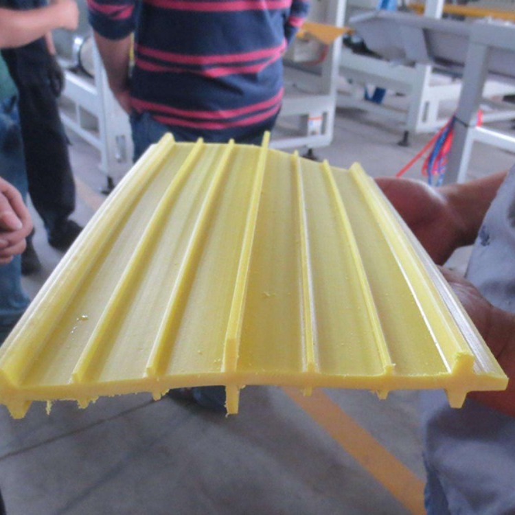 安阳PVC塑料止水带铺装方便，止水效果良好。