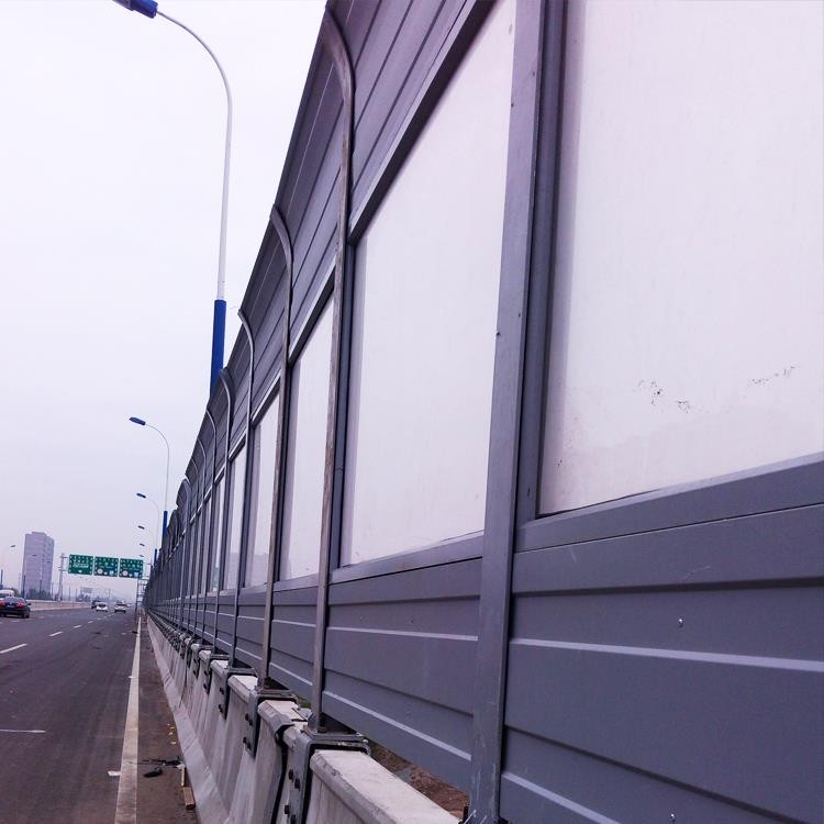 立交桥全包围隔声屏障 马路三角型降噪板 汉威城市道路微孔隔音墙
