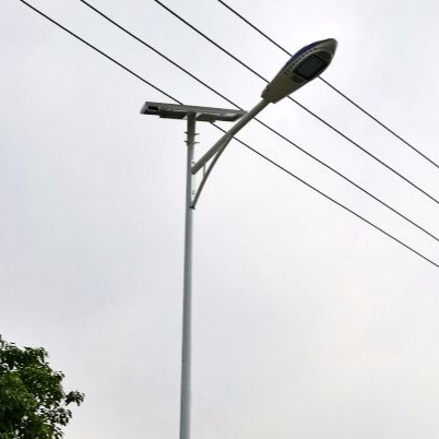 邢台太阳能路灯厂家,柏乡任县农村6米路灯杆安装