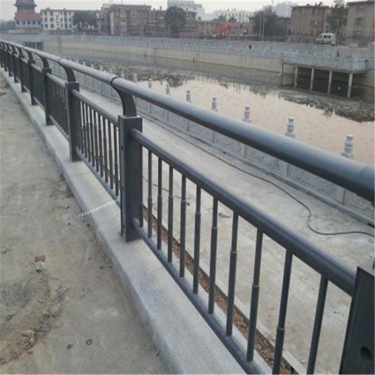 304 桥梁防撞护栏厂家 来图定制 河道景观护栏 15年生产经验