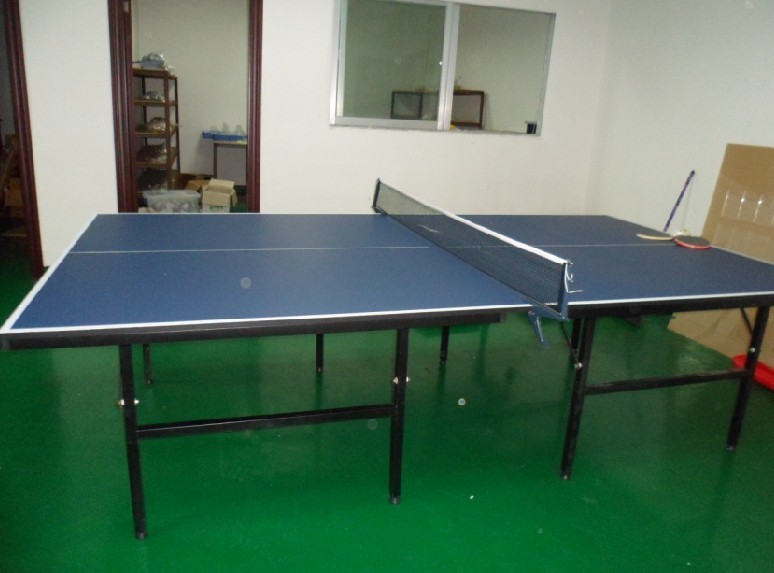 深圳室内外乒乓球桌台生产厂家市内免费送货