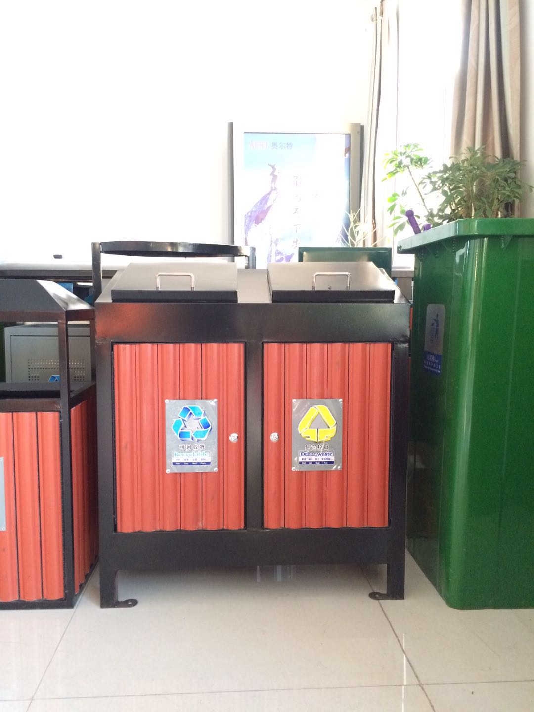 新疆垃圾桶塔城果皮箱性价比高华庭塑木产品量大从优