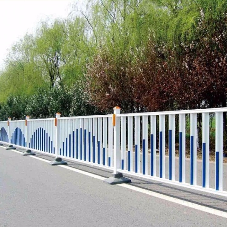 贵州贵阳厂家供应贵阳市政道路护栏 交通蓝白色隔离护栏  京式围栏 款式多种 可定制