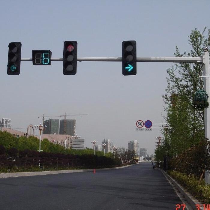 交通信号灯杆