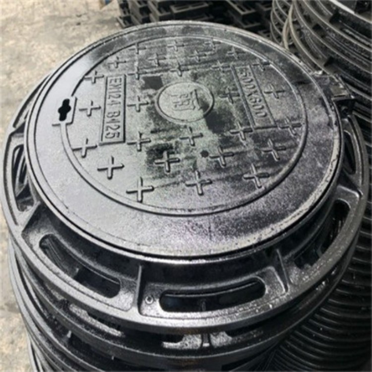 吴忠铸铁方形井盖厂家直销 拓达钢管800铸铁圆井盖