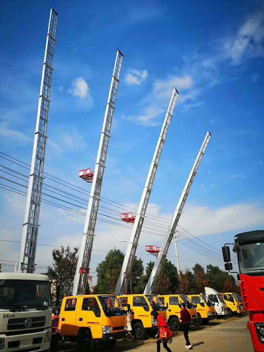 江铃云梯车 搬家作业车 28米38米45米高空作业车示例图9