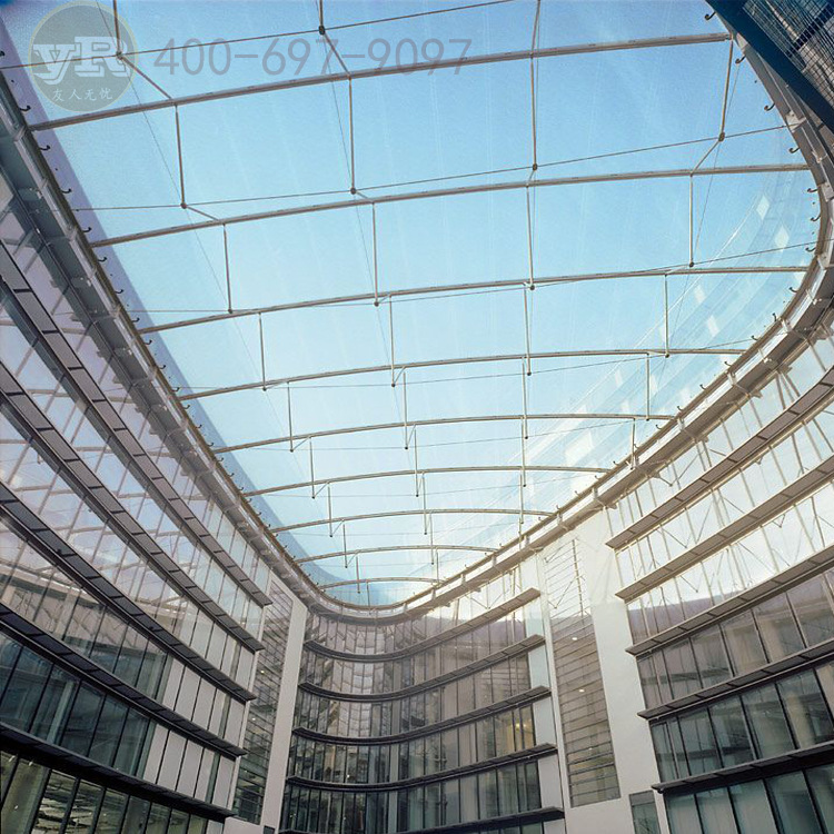 ETFE透明膜结构屋顶.jpg