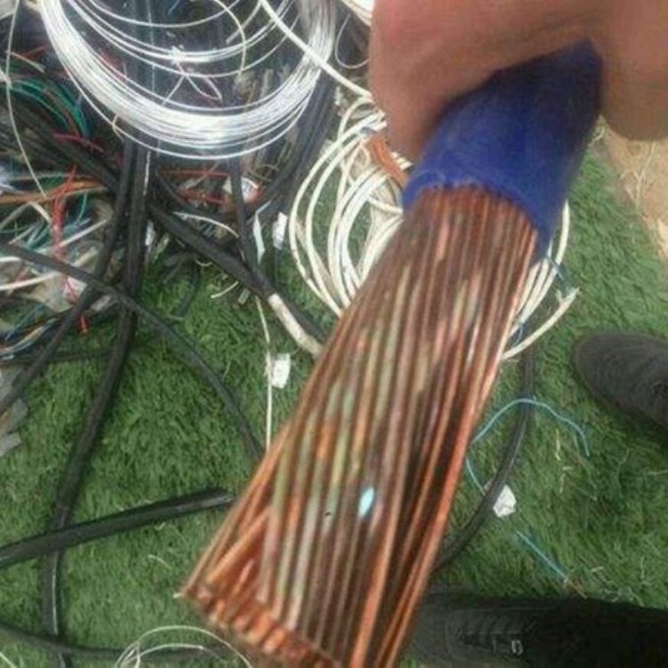 白水县哪里回收旧电缆，高价回收二手变压器