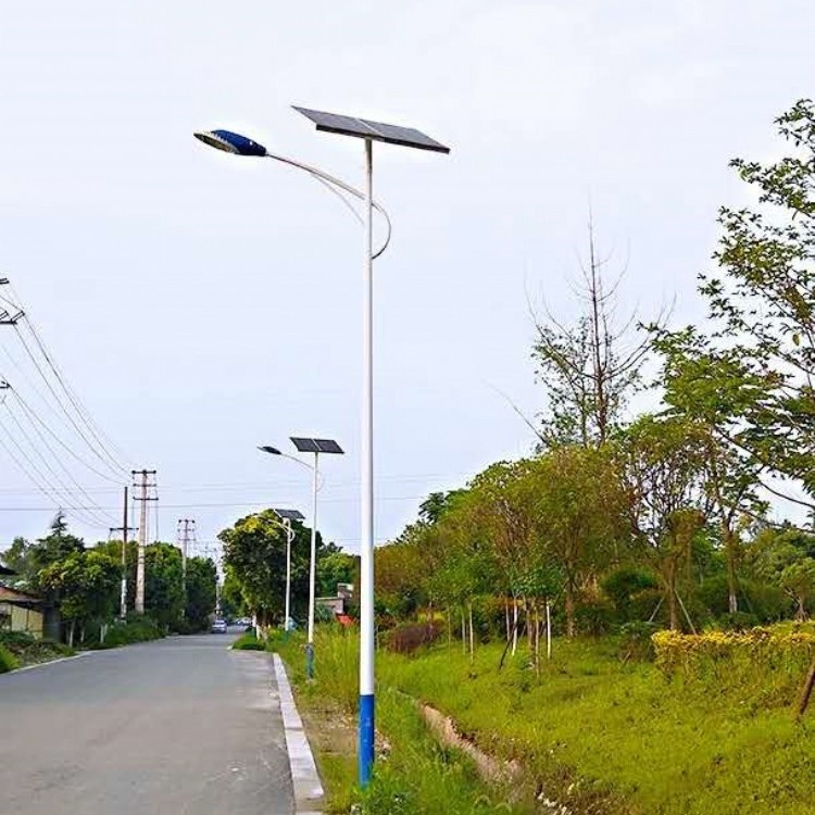 新农村太阳能路灯led定制加工厂家 太阳能路灯锂电超亮