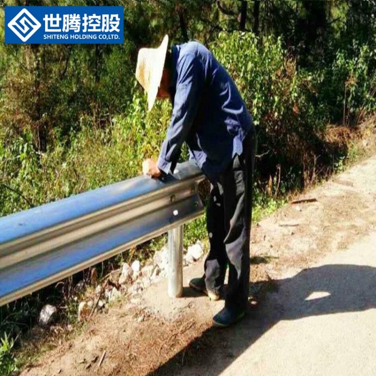 浙江宁波A级高速公路护栏价格 3.0厚的波形护栏板子 乡村道路护栏