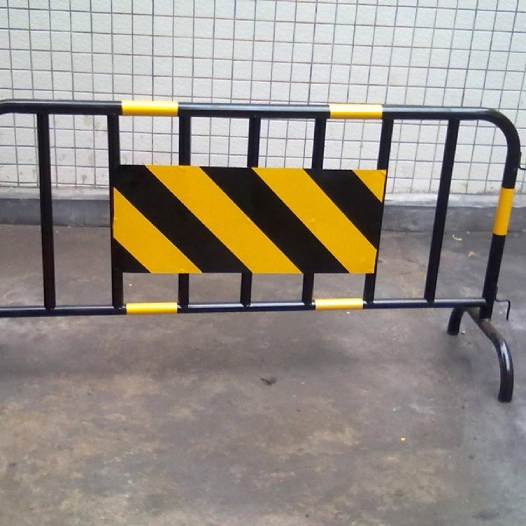 厂家现货供应 铁马护栏 临时护栏可移动铁马围栏 交通施工护栏