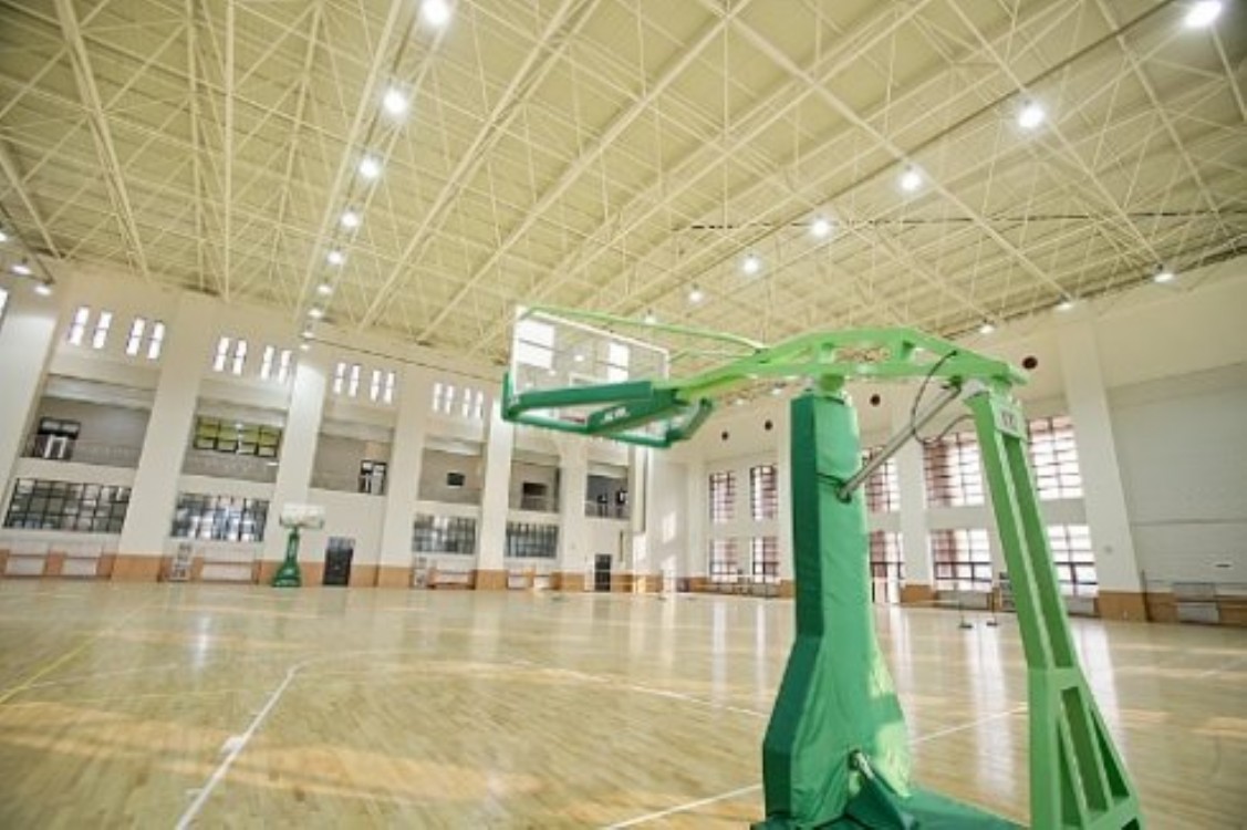 安康岚皋篮球馆运动木地板 凯伟德厂家直销运动木地板