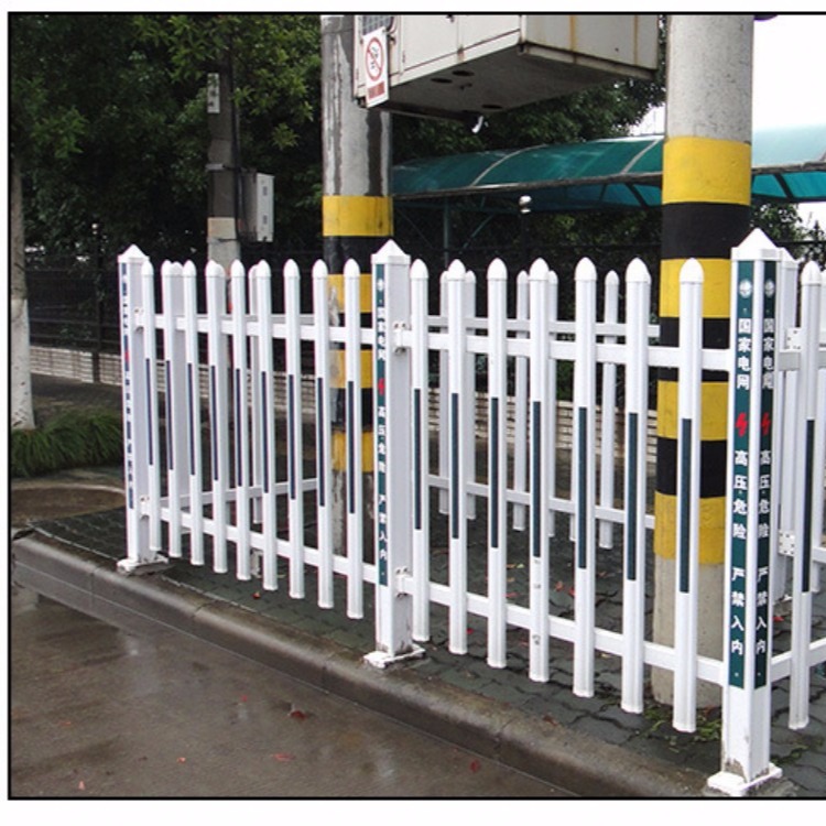 江苏金路护栏厂家生产可定制学校工厂变压器 PVC围墙护栏 加油站防护栏