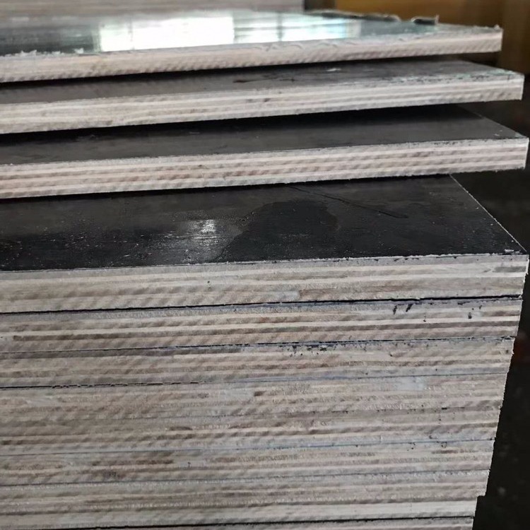 广西木模板厂家 9层足厚1.3酚醛板价格