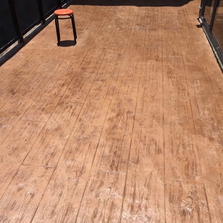 梧州彩色压花地坪模具定制 压模地坪材料供应 广场艺术压花地坪 木纹地坪