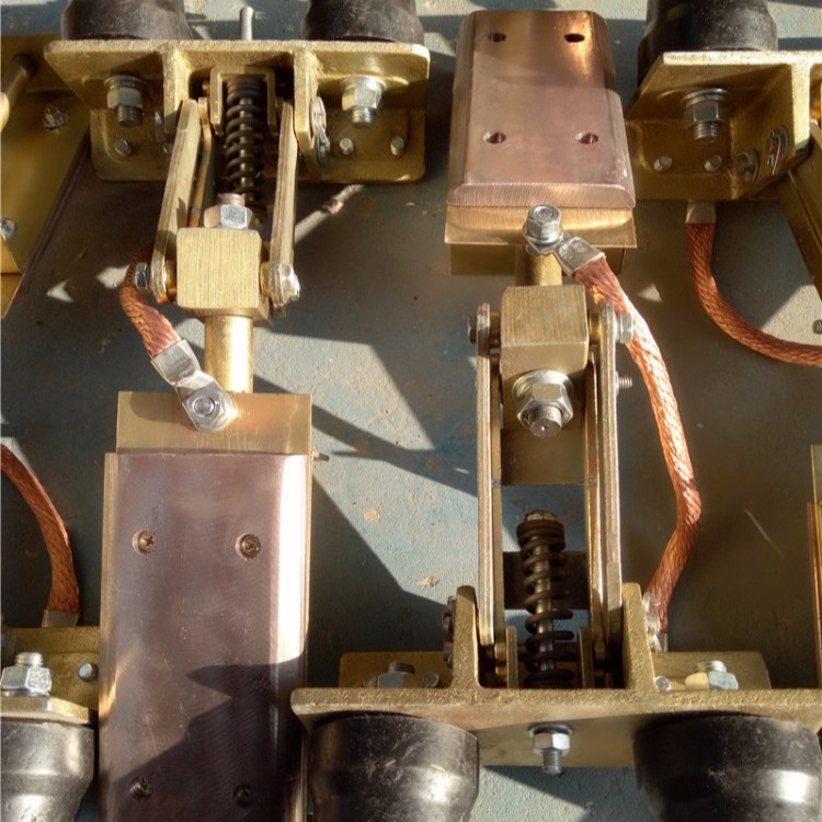 上压式 侧压式滑触线集电器PB33-DC-I-400A 优质刚体集电器