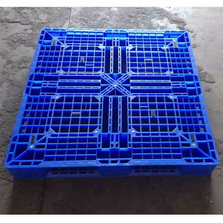 济南塑料托盘工厂直销 塑料卡板厂家直销 内置钢管塑料托盘批发