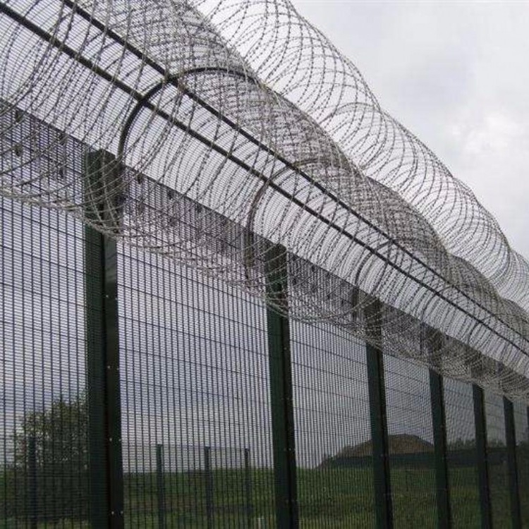厂家供应 浸塑双边护栏网 包塑双边隔离网 框架隔离护栏网