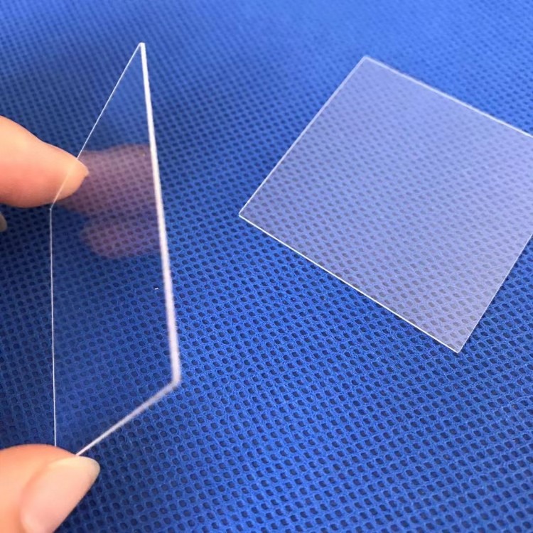 厂家供应 光学石英片 石英玻璃片 打孔定位玻璃打孔可定制