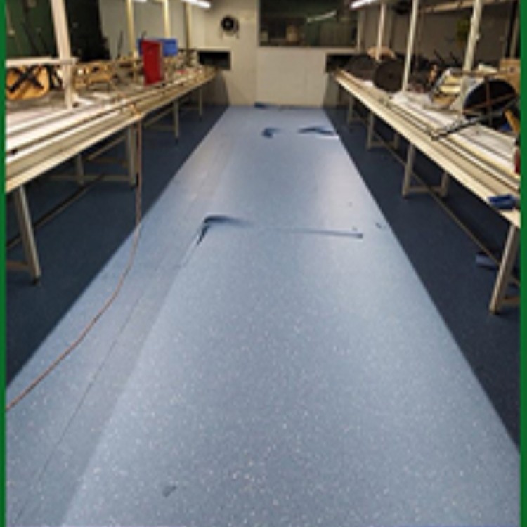 广西学校pvc卷材地板玉林办公室塑胶地板pvc同质透心地板施工