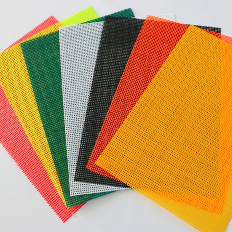 网格布，喷绘网格布，PVC网孔布，彩色格子布，PVC喷绘