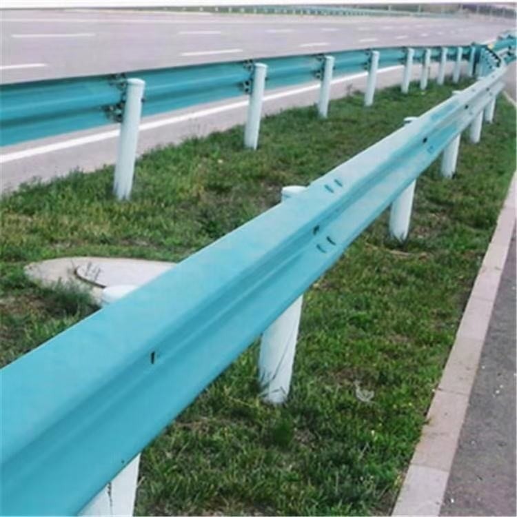 2020年贵州厂家直销波形护栏  双波波形护栏板 公路护栏厂家直销