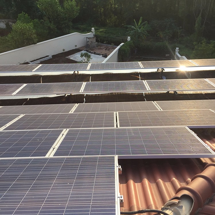 太阳能光伏发电系统电池 太阳能光伏发电所用电池 太阳能光伏发电 免费设计方案 25年质保一站式服务 