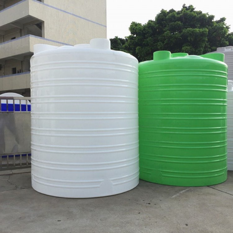 东莞雄亚塑胶 8吨立式塑料水塔 8000L圆形水箱 8立方塑胶储罐