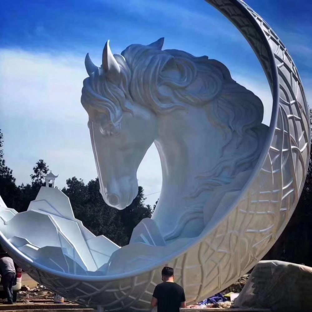 重庆武隆白马山景区雕塑戈雅雕塑制作厂家