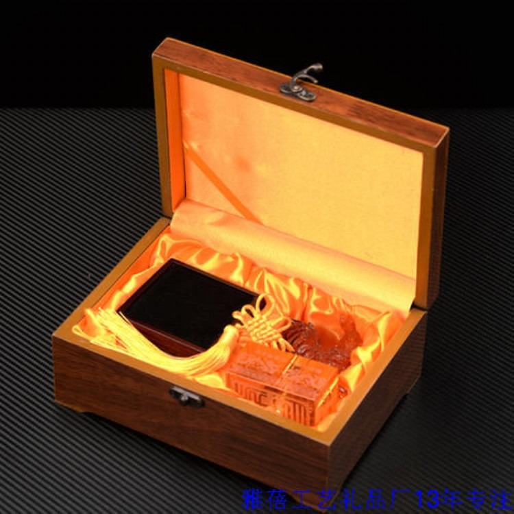 潍坊昌乐木盒包装礼盒定做生产13年专注雅蓓供应