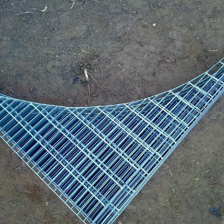 漯河热镀锌齿型钢格板价格  欧卓丝网  排水沟盖板