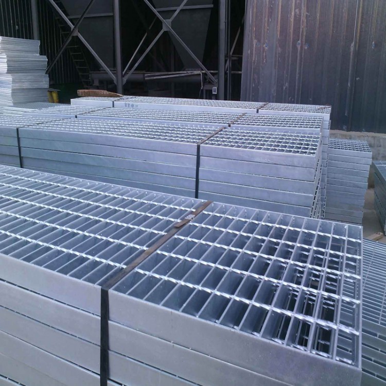 日喀则钢格栅井盖生产厂家  欧卓丝网  集水井盖板