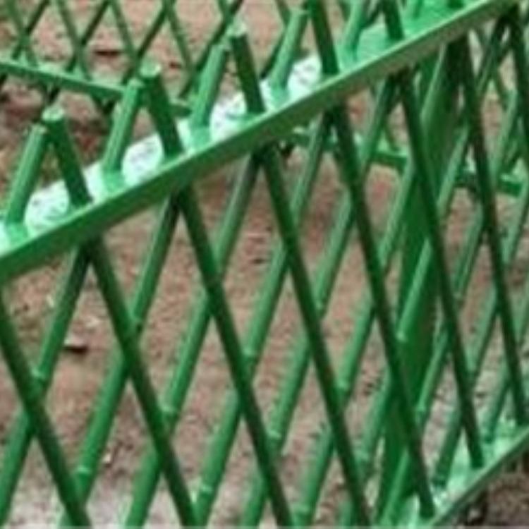 雄安仿竹围栏A绿色环保仿竹隔离栏直营 可定制 规格齐全