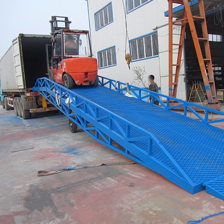 晋豪机械    月台装卸货设备  叉车过桥 6-12吨可定制